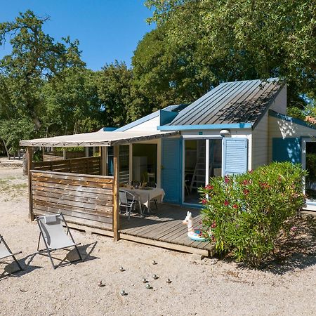 Готель Camping Le Bois Fleuri Аржеле-сюр-Мер Екстер'єр фото